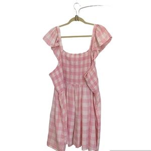 Old Navy size 4X dress in cream and pink